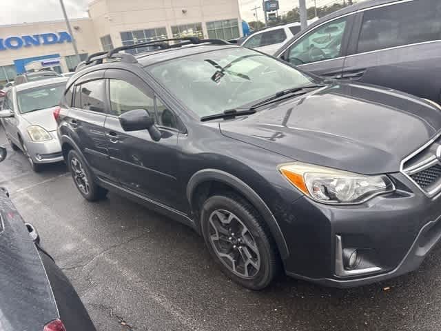 Thumbnail: 2017 Subaru Crosstrek - 6