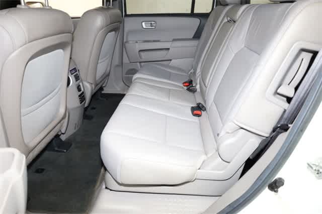 Thumbnail: 2013 Honda Pilot - 21