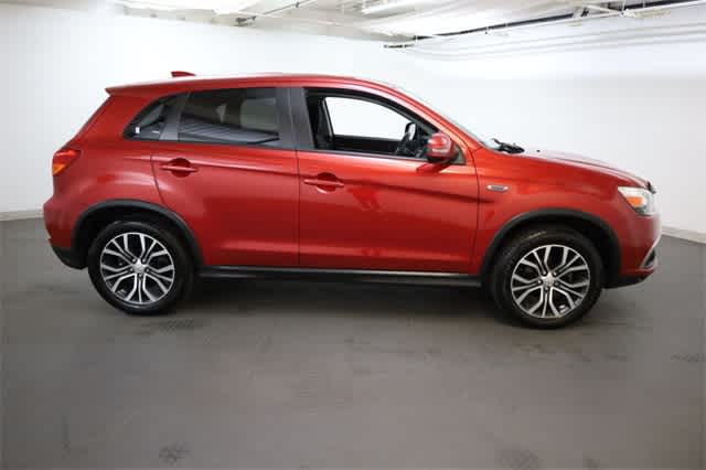 Thumbnail: 2019 Mitsubishi Outlander Sport - 9