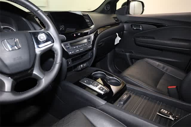 Thumbnail: 2019 Honda Passport - 24