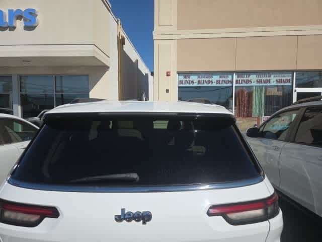 Thumbnail: 2021 Jeep Grand Cherokee L - 9