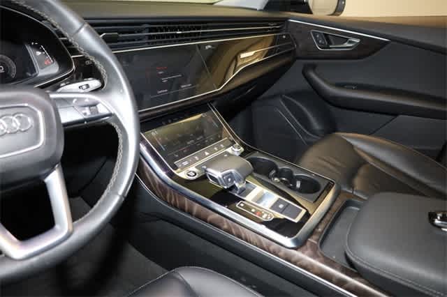 2022 Audi Q8 Premium 23