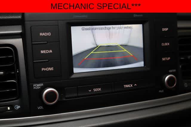 Thumbnail: 2018 Kia Rio - 24