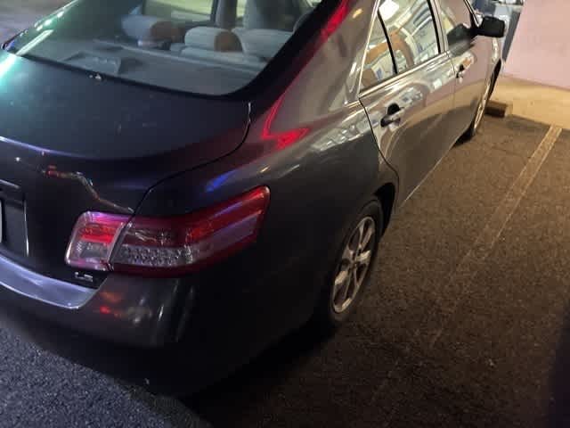 Thumbnail: 2011 Toyota Camry - 9