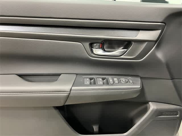2025 Honda CR-V LX 11