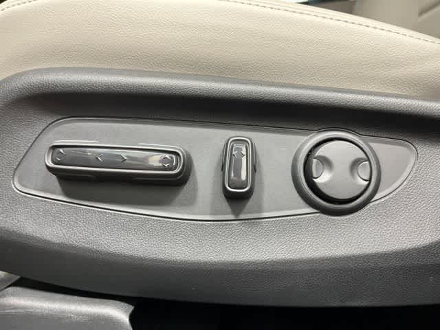 Thumbnail: 2026 Honda CR-V - 14