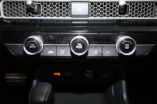 Thumbnail: 2023 Honda Civic - 32