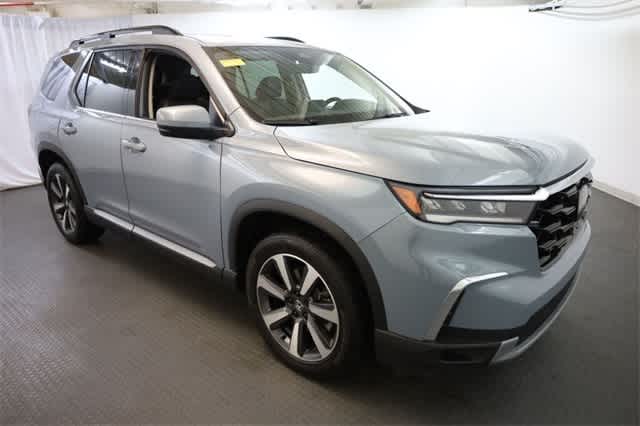 2023 Honda Pilot Touring 10