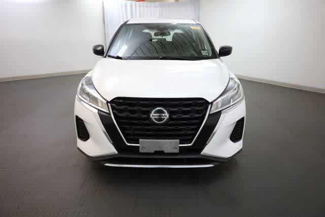 Thumbnail: 2021 Nissan Kicks - 12