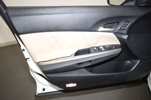 Thumbnail: 2014 Honda Crosstour - 13