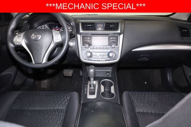 Thumbnail: 2016 Nissan Altima - 22