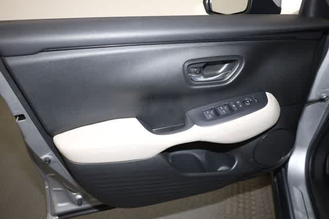 Thumbnail: 2023 Honda HR-V - 13