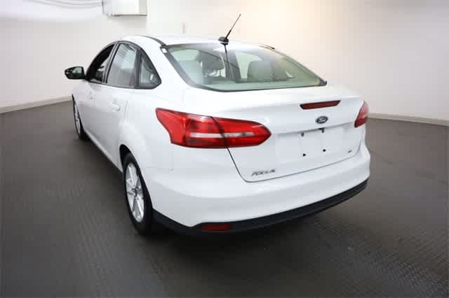 Thumbnail: 2015 Ford Focus - 5