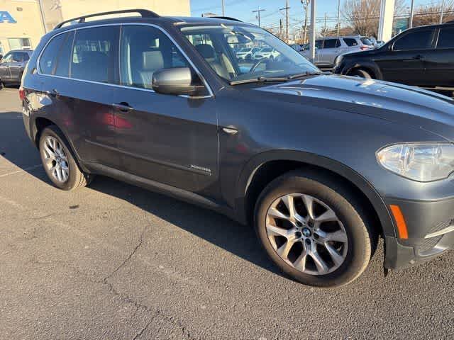 Thumbnail: 2013 BMW X5 - 12