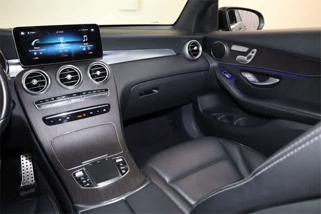 Thumbnail: 2022 Mercedes-Benz GLC - 18
