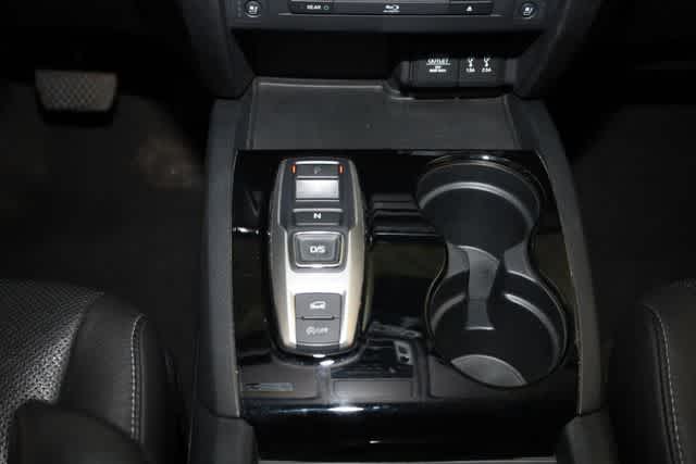 Thumbnail: 2016 Honda Pilot - 35