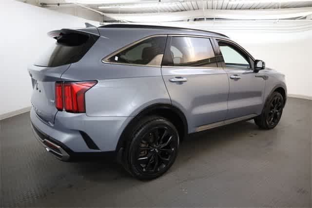 Thumbnail: 2021 Kia Sorento - 8