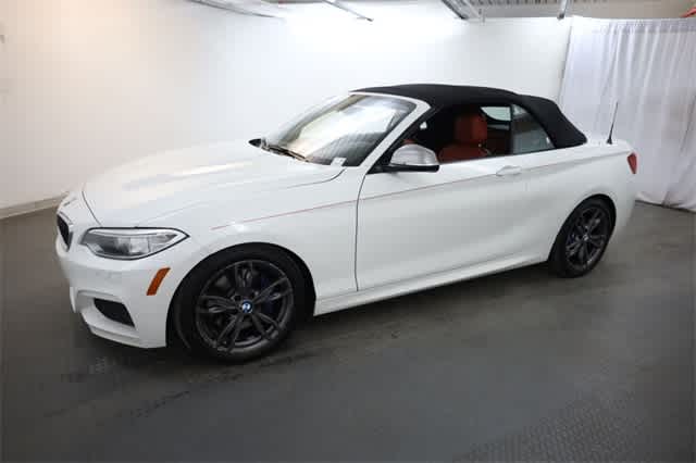 Thumbnail: 2017 BMW 2 Series - 2