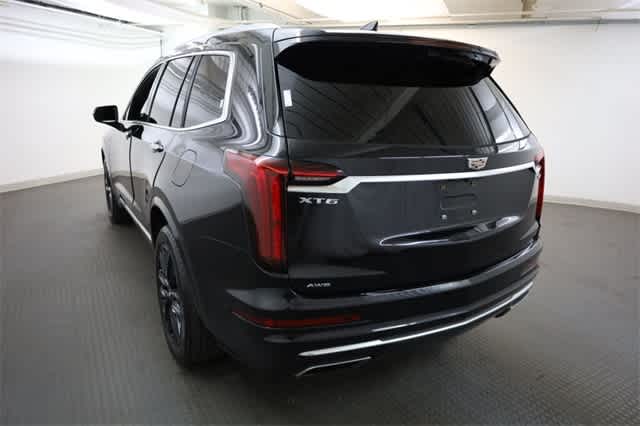 Thumbnail: 2022 Cadillac XT6 - 5