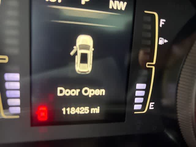 Thumbnail: 2015 Jeep Cherokee - 5