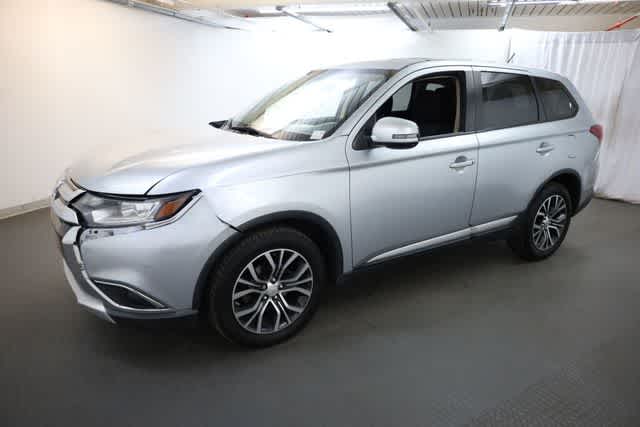 2016 Mitsubishi Outlander SE -
                  Union, NJ