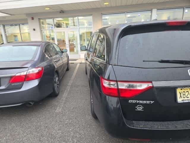 Thumbnail: 2011 Honda Odyssey - 11