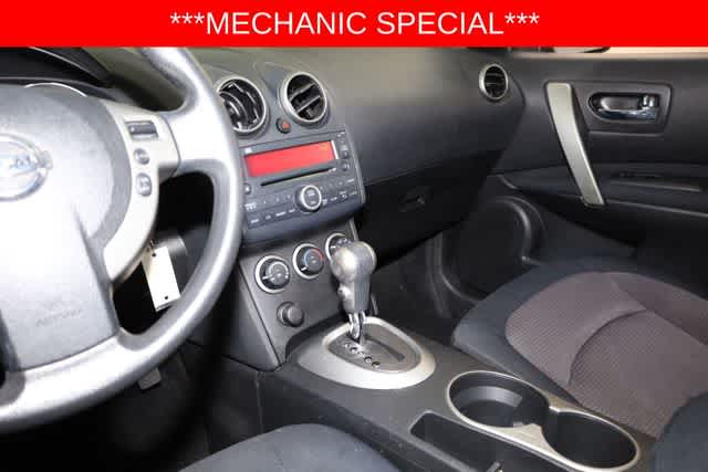 Thumbnail: 2010 Nissan Rogue - 16