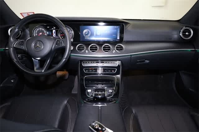 Thumbnail: 2017 Mercedes-Benz E-Class - 17