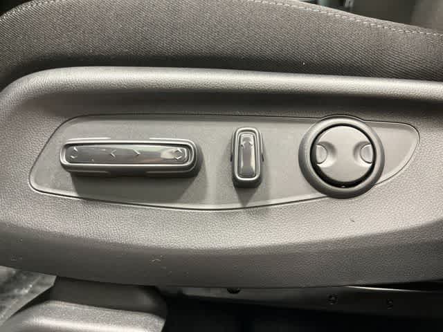 Thumbnail: 2026 Honda CR-V - 13