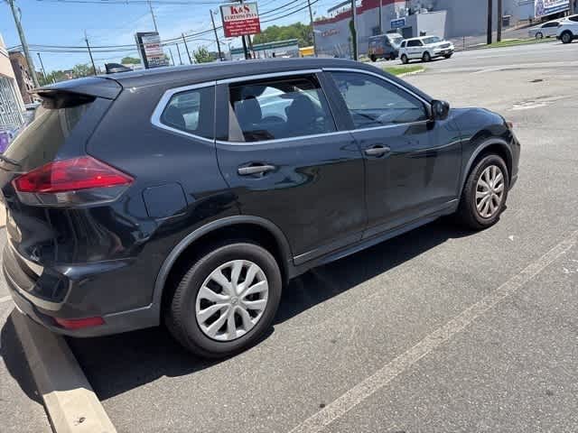 Thumbnail: 2019 Nissan Rogue - 11