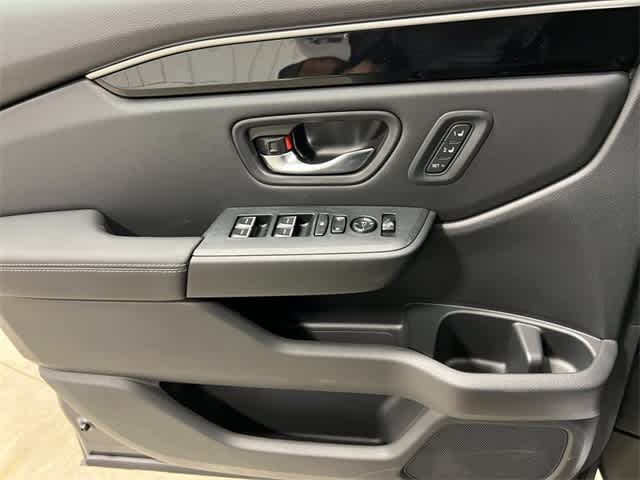 Thumbnail: 2025 Honda Pilot - 15