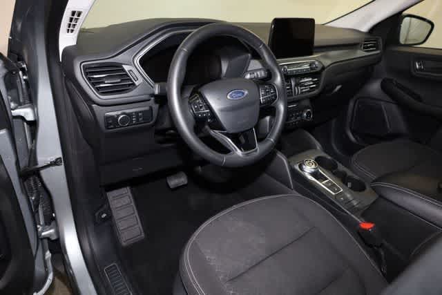 Thumbnail: 2024 Ford Escape - 14