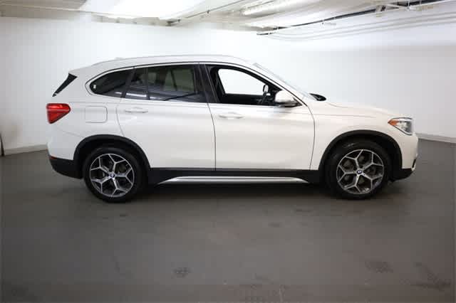 Thumbnail: 2019 BMW X1 - 9