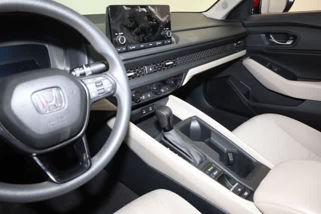 Thumbnail: 2023 Honda Accord - 16