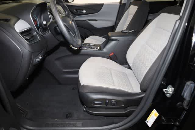 Thumbnail: 2022 Chevrolet Equinox - 15