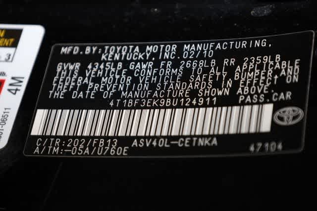 Thumbnail: 2011 Toyota Camry - 32
