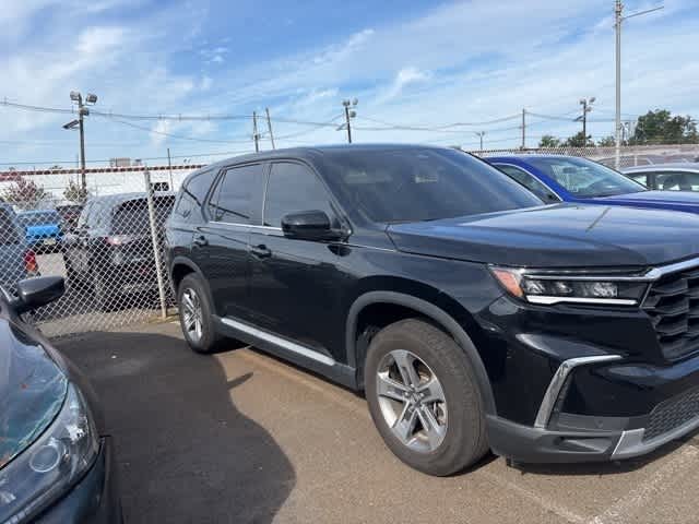 Thumbnail: 2024 Honda Pilot - 17