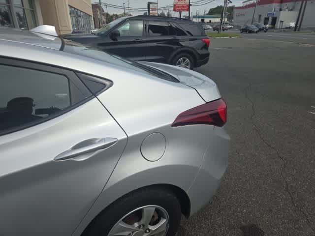 Thumbnail: 2016 Hyundai Elantra - 6