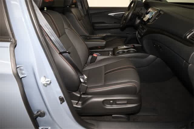 Thumbnail: 2023 Honda Passport - 20