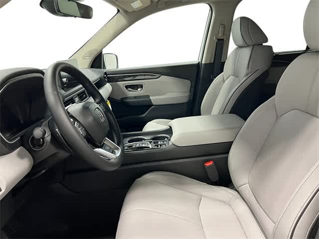 Thumbnail: 2025 Honda Pilot - 15