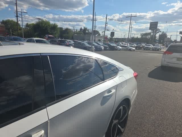 Thumbnail: 2022 Honda Accord - 4