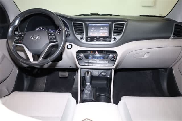 Thumbnail: 2018 Hyundai Tucson - 17