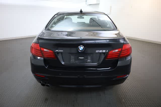 Thumbnail: 2015 BMW 5 Series - 6