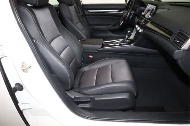 Thumbnail: 2019 Honda Accord - 20