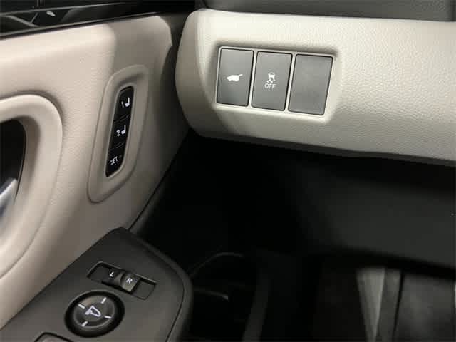 Thumbnail: 2025 Honda Pilot - 18