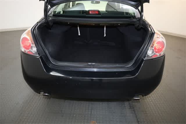 Thumbnail: 2009 Nissan Altima - 31