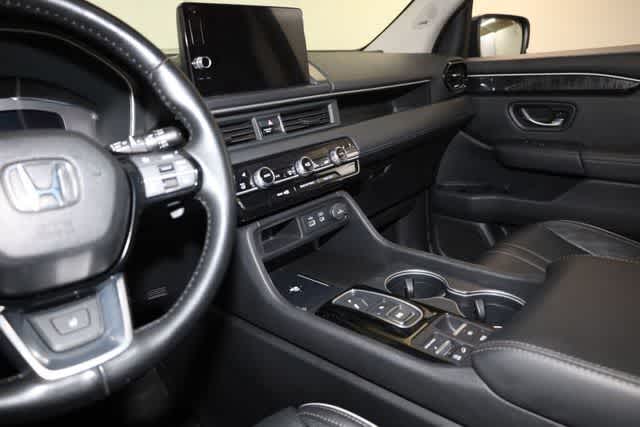 Thumbnail: 2023 Honda Pilot - 16