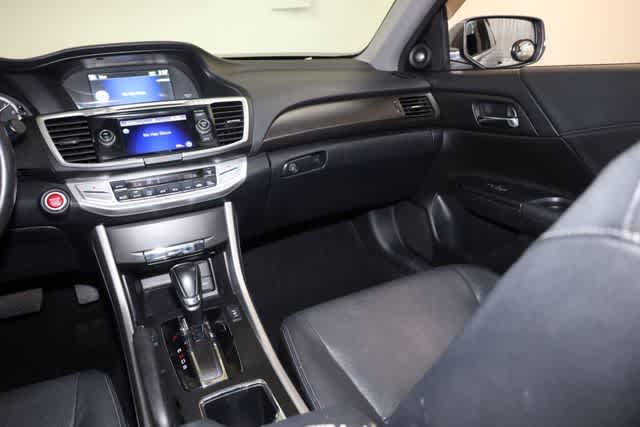 Thumbnail: 2013 Honda Accord - 24