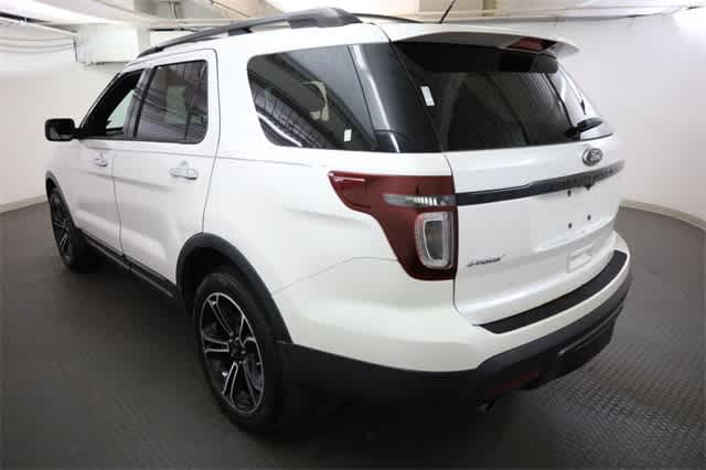 Thumbnail: 2014 Ford Explorer - 4