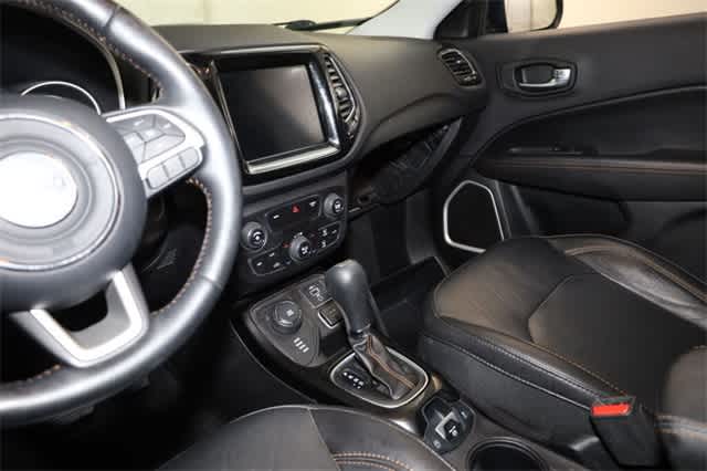 Thumbnail: 2019 Jeep Compass - 23